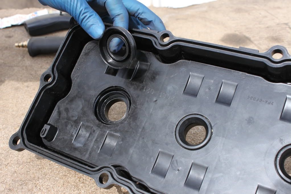 Nissan spark plug grommet